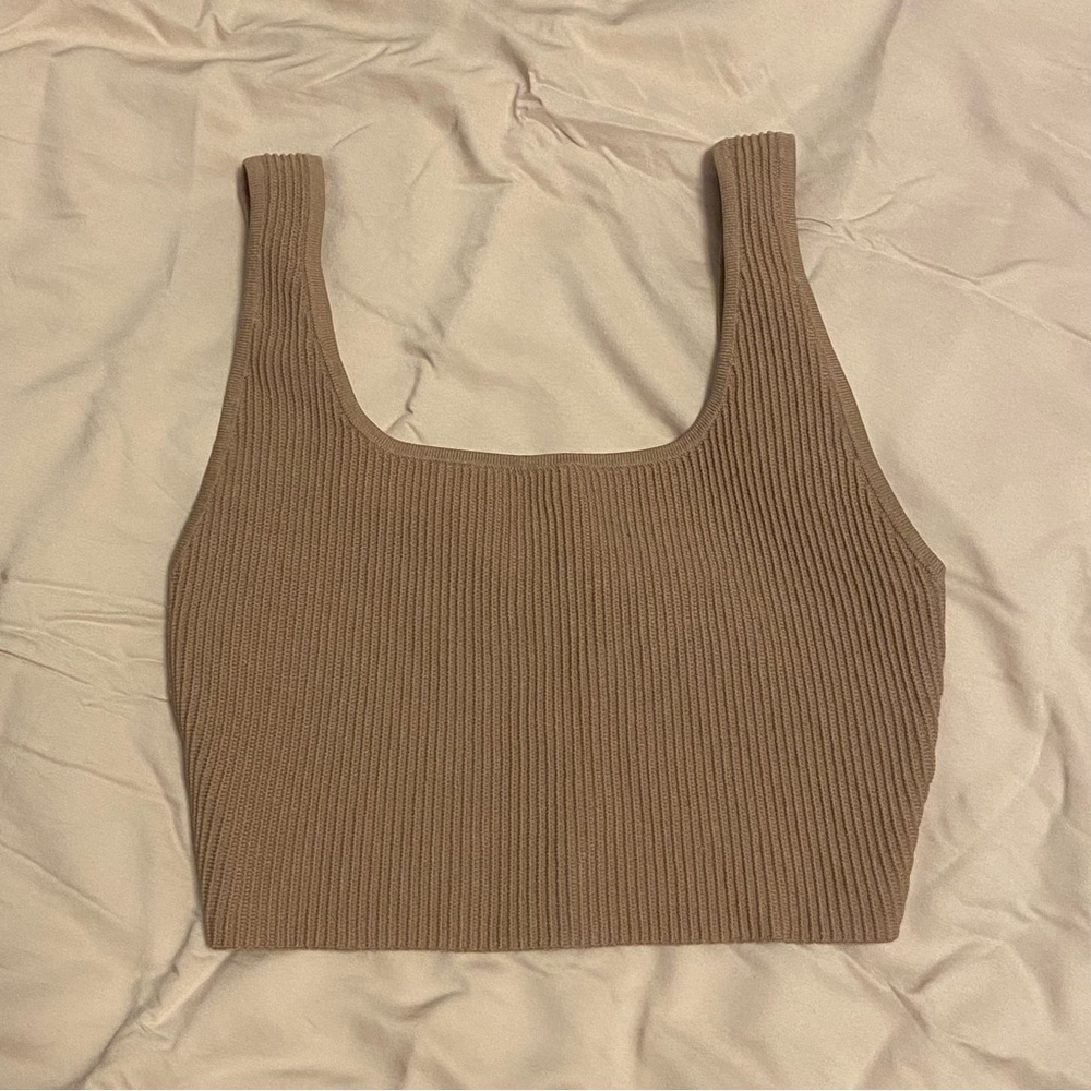 Aritzia BABATON Sculpt Knit Cropped Tank Size S